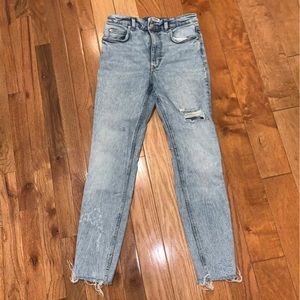 Zara jeans size 6